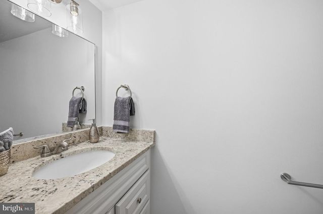 7818 BYRDS NEST PASS, Annandale, VA 22003