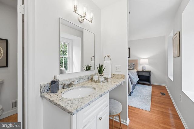 7818 BYRDS NEST PASS, Annandale, VA 22003