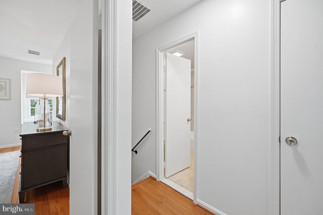 7818 BYRDS NEST PASS, Annandale, VA 22003
