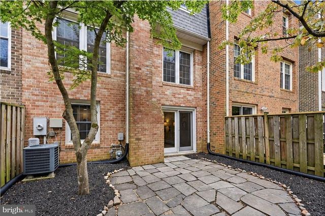 7818 BYRDS NEST PASS, Annandale, VA 22003