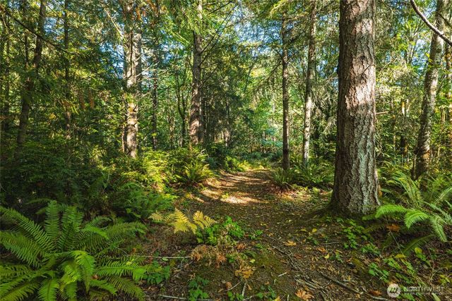 9011 Dana Drive NW, Gig Harbor, WA 98332