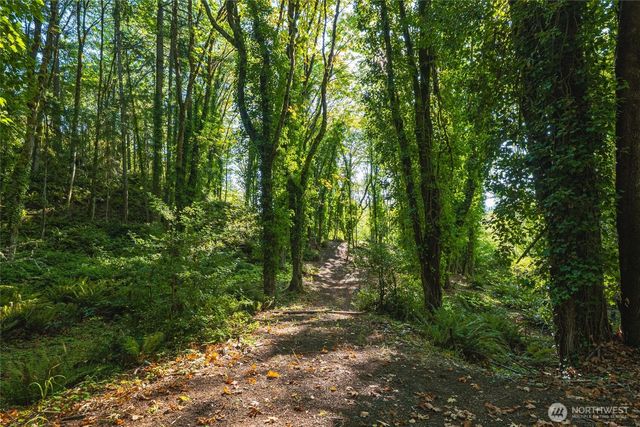 9011 Dana Drive NW, Gig Harbor, WA 98332