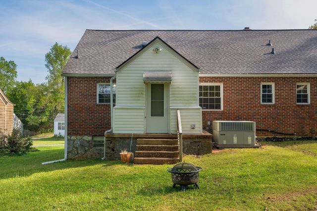 110 Forsythe Street, Chattanooga, TN 37415