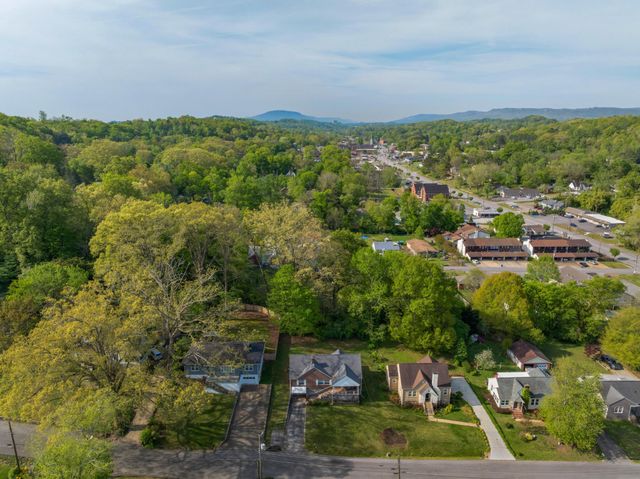 110 Forsythe Street, Chattanooga, TN 37415