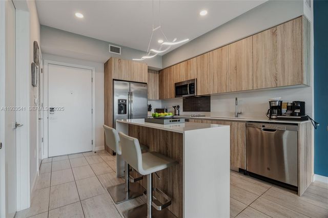 3900 Biscayne Blvd S-904, Miami, FL 33137