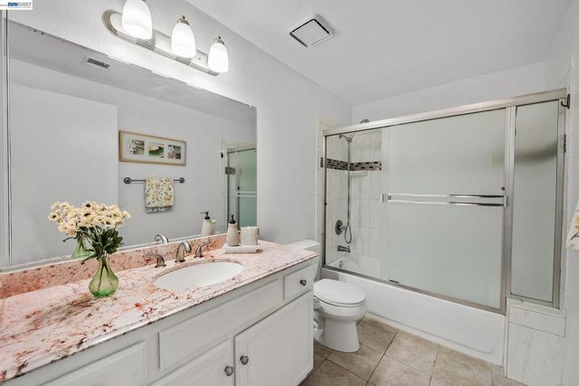 39921 Parada St A, Newark, CA 94560