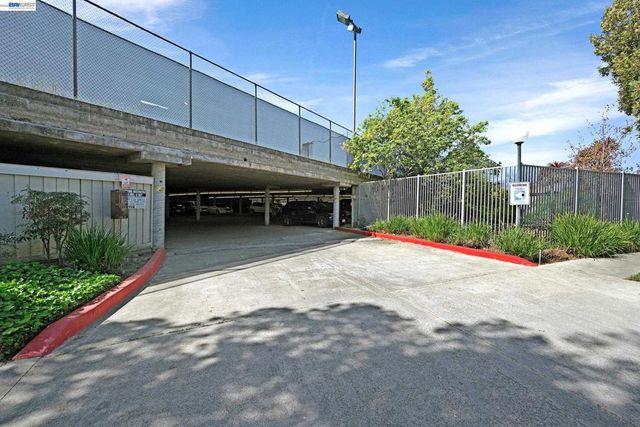 39921 Parada St A, Newark, CA 94560