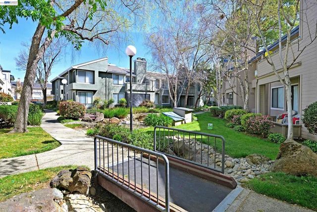 39921 Parada St A, Newark, CA 94560