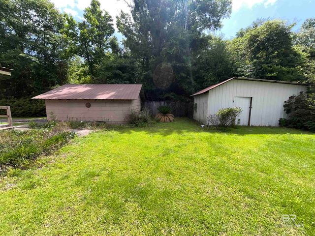 2651 Jay Road, Brewton, AL 36426