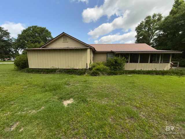 2651 Jay Road, Brewton, AL 36426
