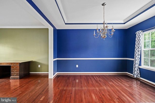 9426 RESERVOIR RD, Fredericksburg, VA 22407