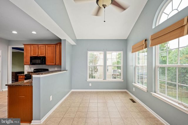 9426 RESERVOIR RD, Fredericksburg, VA 22407