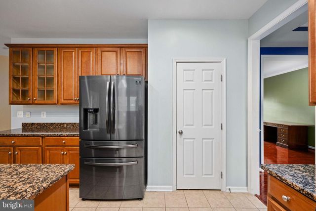 9426 RESERVOIR RD, Fredericksburg, VA 22407