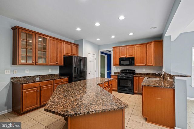 9426 RESERVOIR RD, Fredericksburg, VA 22407