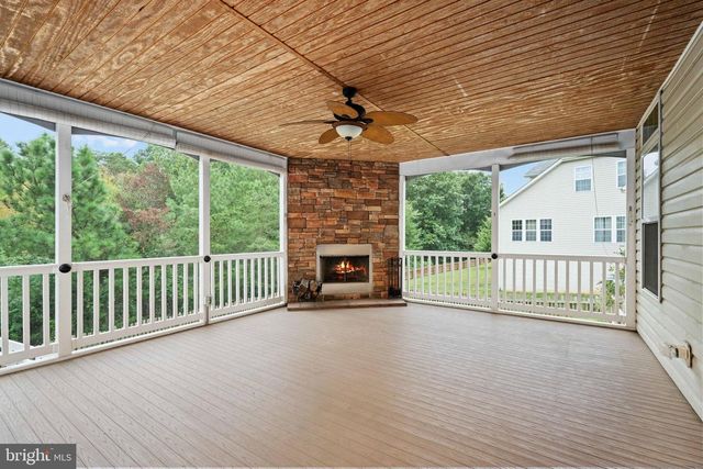 9426 RESERVOIR RD, Fredericksburg, VA 22407