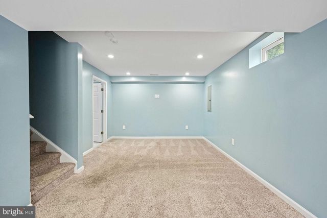 9426 RESERVOIR RD, Fredericksburg, VA 22407