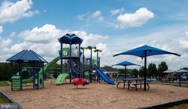 9426 RESERVOIR RD, Fredericksburg, VA 22407