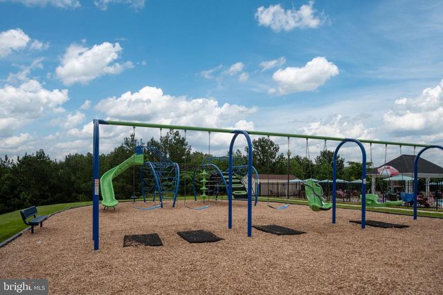 9426 RESERVOIR RD, Fredericksburg, VA 22407