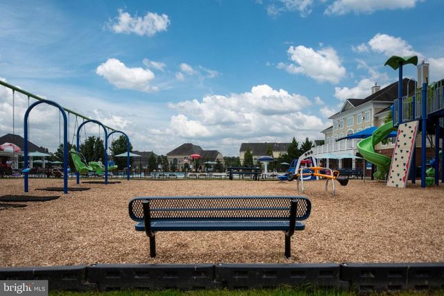 9426 RESERVOIR RD, Fredericksburg, VA 22407