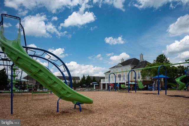 9426 RESERVOIR RD, Fredericksburg, VA 22407