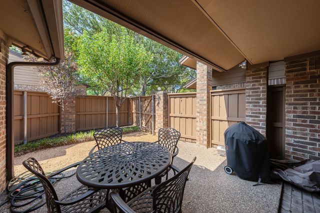 3315 Water Oak Court, Farmers Branch, TX 75234