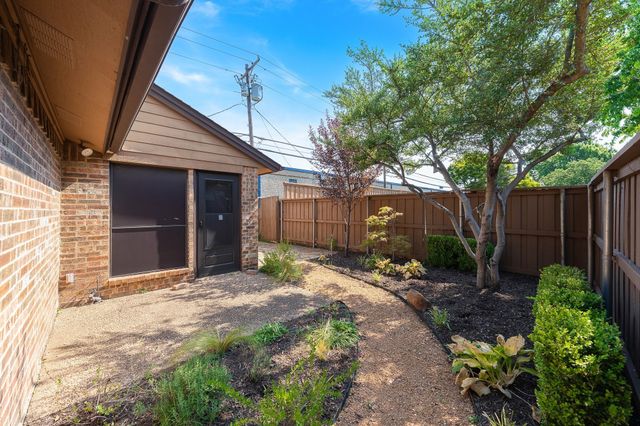 3315 Water Oak Court, Farmers Branch, TX 75234