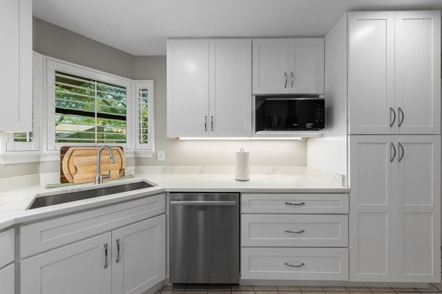3315 Water Oak Court, Farmers Branch, TX 75234