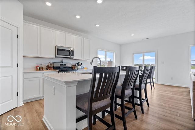 1549 Little Rodeo Place, Greenwood, IN 46143