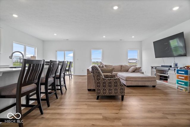 1549 Little Rodeo Place, Greenwood, IN 46143