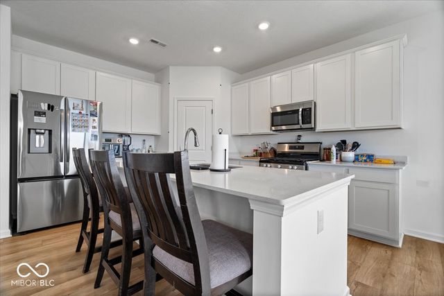 1549 Little Rodeo Place, Greenwood, IN 46143