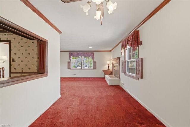 710 Arlington TER, Hampton, VA 23666