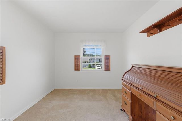 710 Arlington TER, Hampton, VA 23666