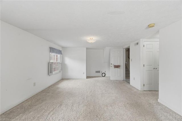 710 Arlington TER, Hampton, VA 23666