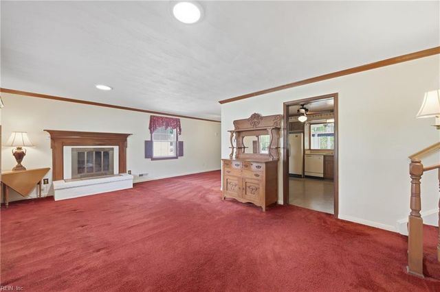 710 Arlington TER, Hampton, VA 23666