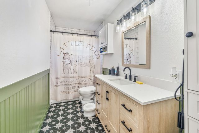 261 Barker Street, Stephenville, TX 76401