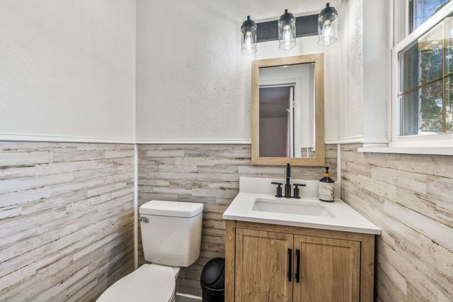 261 Barker Street, Stephenville, TX 76401