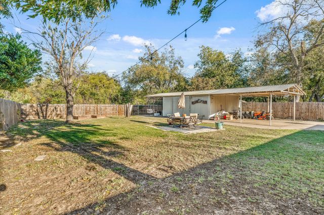 261 Barker Street, Stephenville, TX 76401