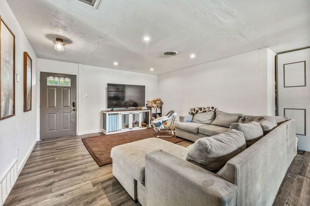 261 Barker Street, Stephenville, TX 76401