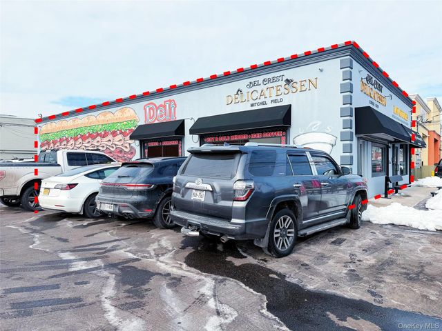 621 Chestnut Street, Garden City, NY 11530