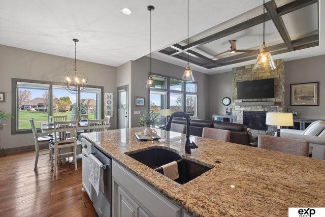 17508 Ridgemont Street, Omaha, NE 68136