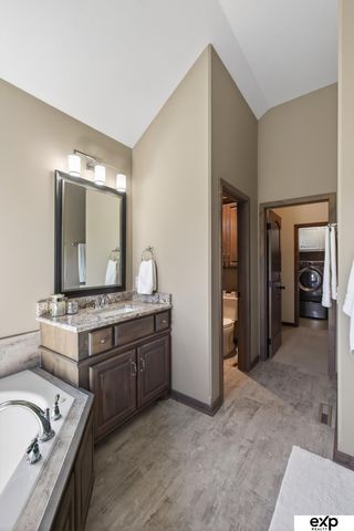 17508 Ridgemont Street, Omaha, NE 68136