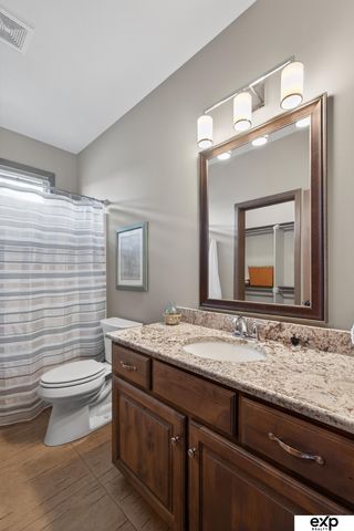 17508 Ridgemont Street, Omaha, NE 68136