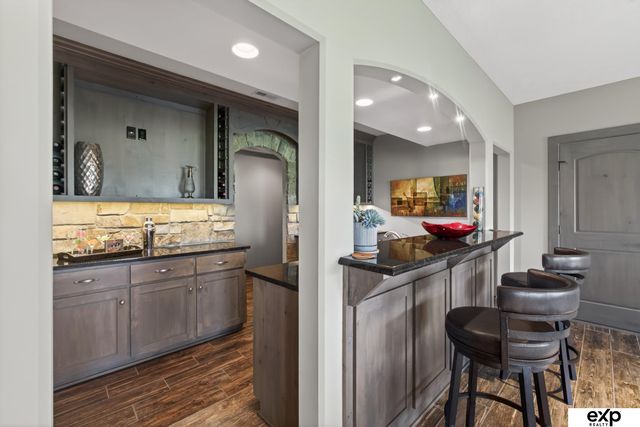 17508 Ridgemont Street, Omaha, NE 68136