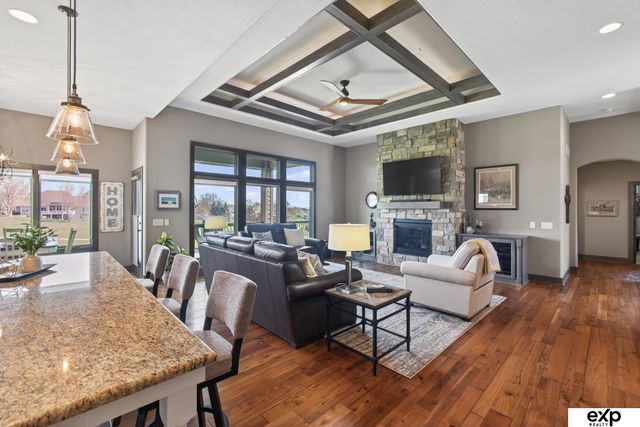17508 Ridgemont Street, Omaha, NE 68136