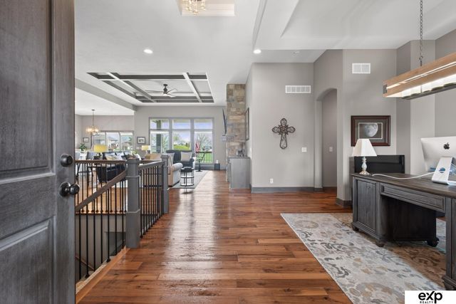 17508 Ridgemont Street, Omaha, NE 68136