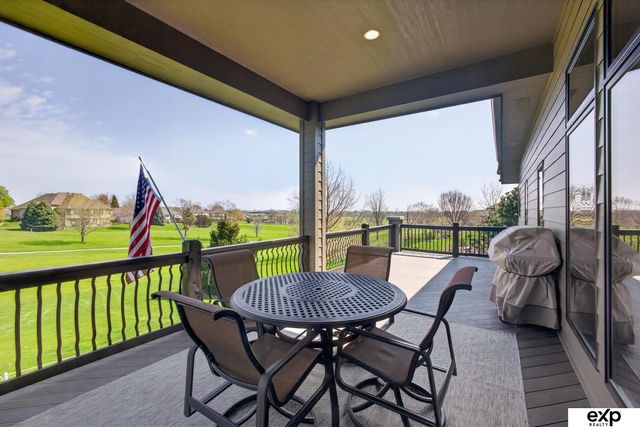 17508 Ridgemont Street, Omaha, NE 68136