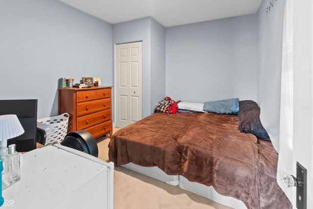 1302 E 8th Street, Anderson, IN 46012