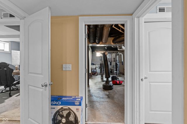 1302 E 8th Street, Anderson, IN 46012