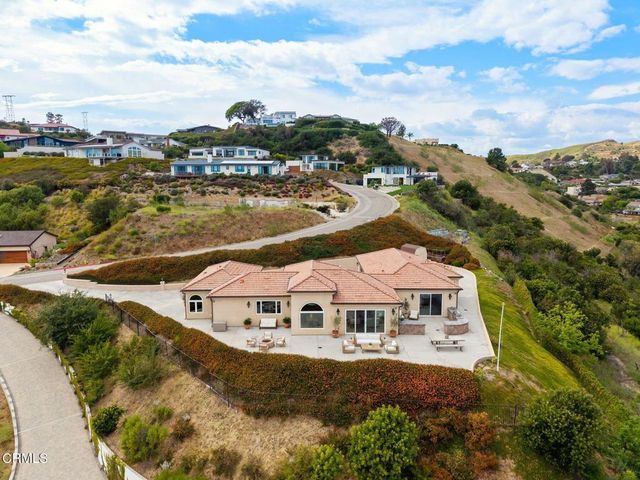 686 Skyview Terrace, Ventura, CA 93003