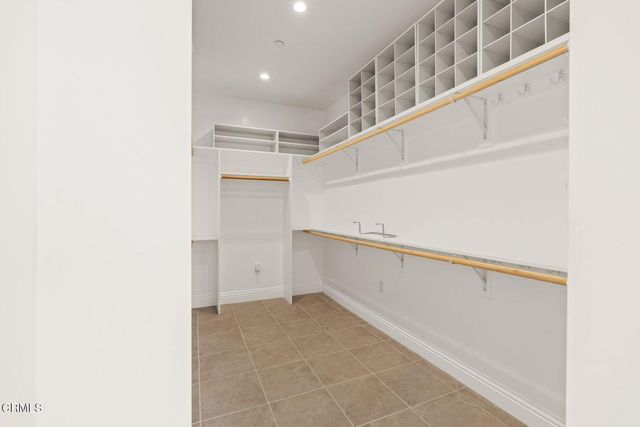 686 Skyview Terrace, Ventura, CA 93003